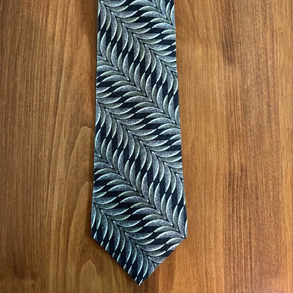 Jhane Barnes Vintage Silk pattern tie - Picture 1 of 7